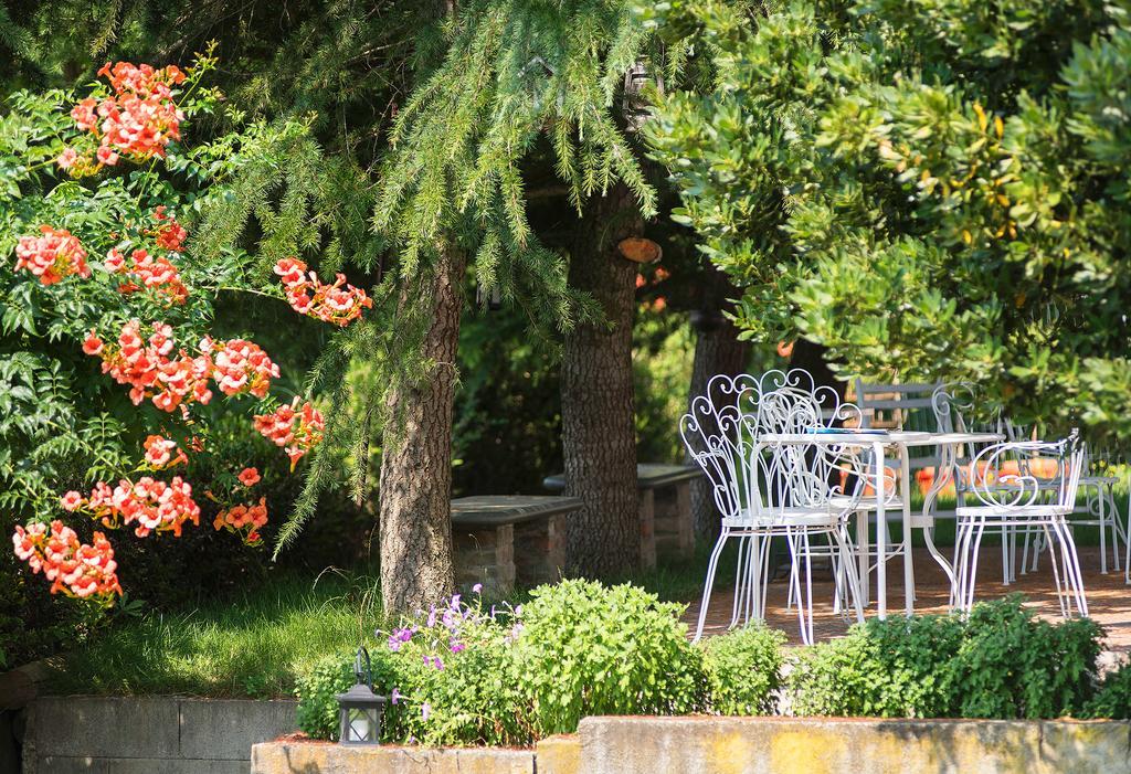 Agriturismo Albarossa Ница Монферато Екстериор снимка